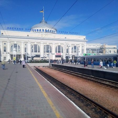 Двухкомнатная Квартира Лофт В Центре Одессы Новострой Рядом С Вокзалом 5 Минут До Дерибасовской И Аркадии Odesa Exterior foto